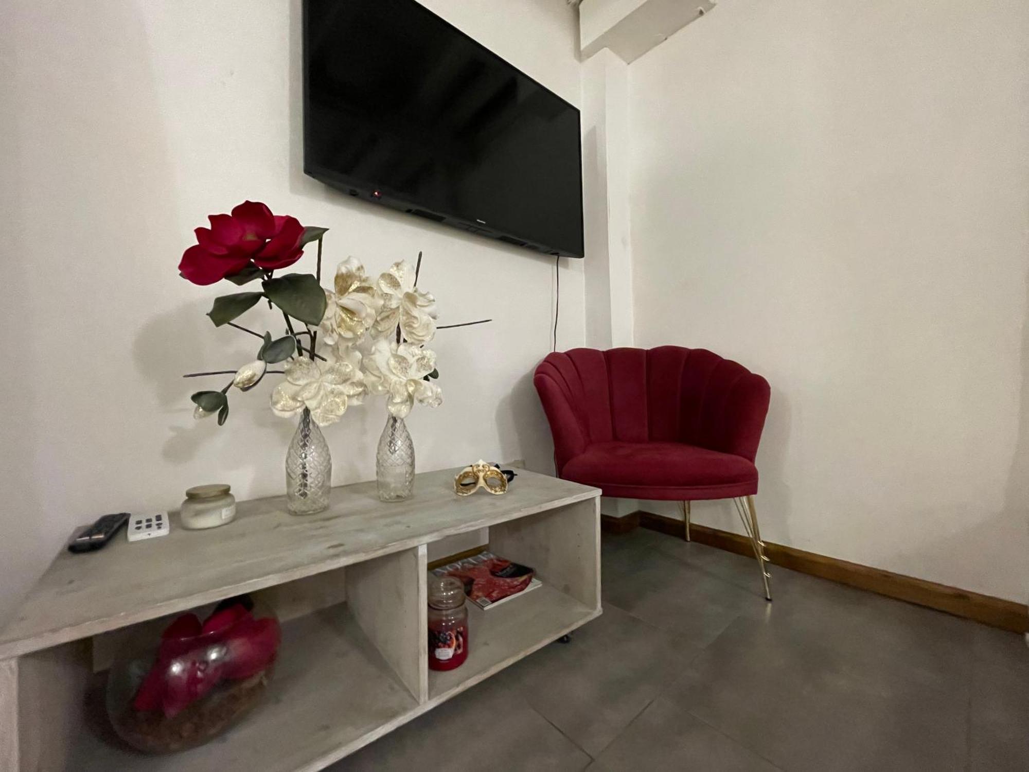Apartment In The Heart Of Roma Ngoại thất bức ảnh